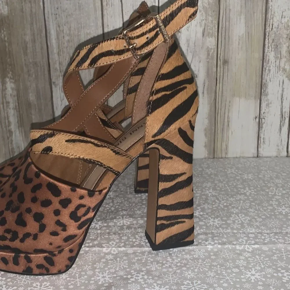 Gianni BINI‎ Calf Hair Leather Animal Print Strappy Heel Platform Sandals Size 6